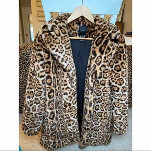 Leopard print faux fur jacket